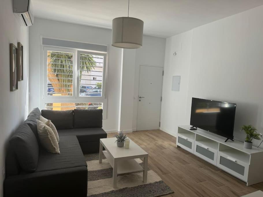 Apartamento Jardin Del Mar มาลากา ภายนอก รูปภาพ