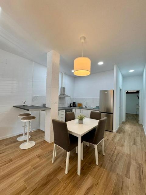 Apartamento Jardin Del Mar มาลากา ภายนอก รูปภาพ